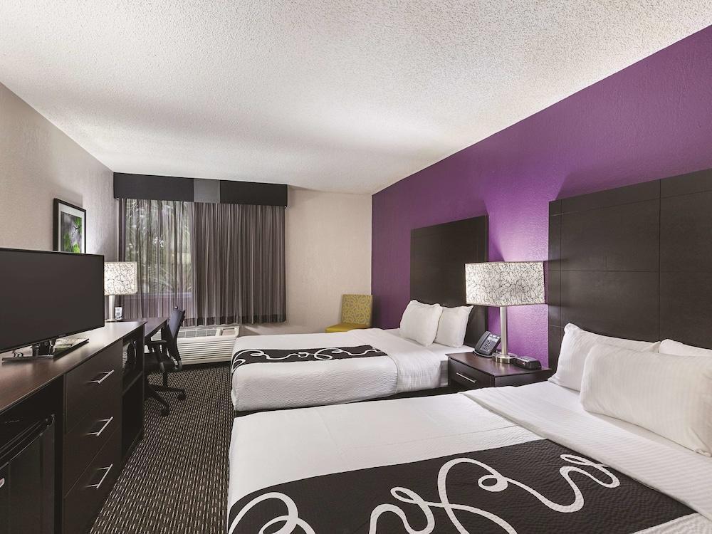 La Quinta By Wyndham Miami Lakes Eksteriør billede